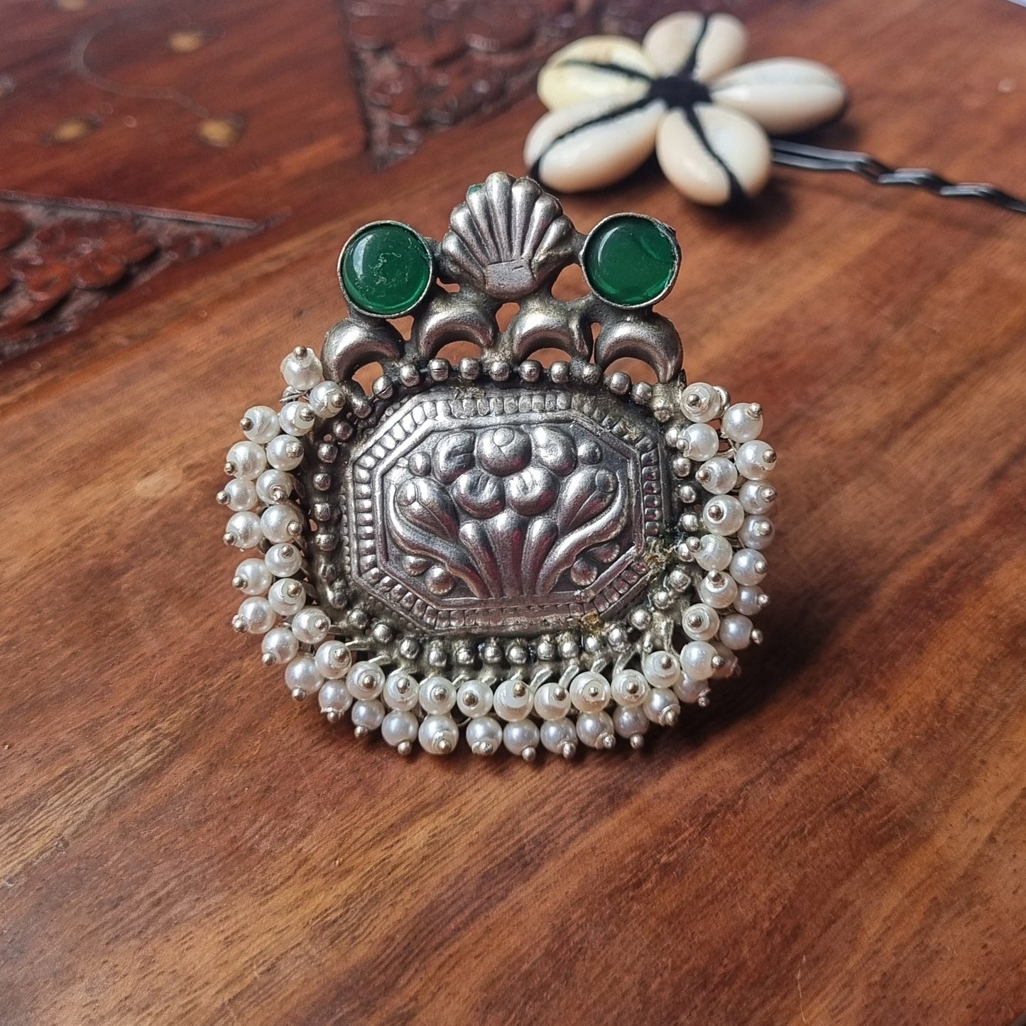 Statement Pearl Ring