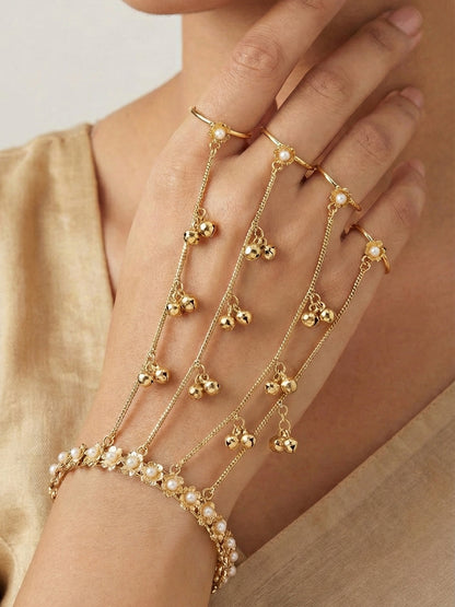 Madhuri Golden Hathphool