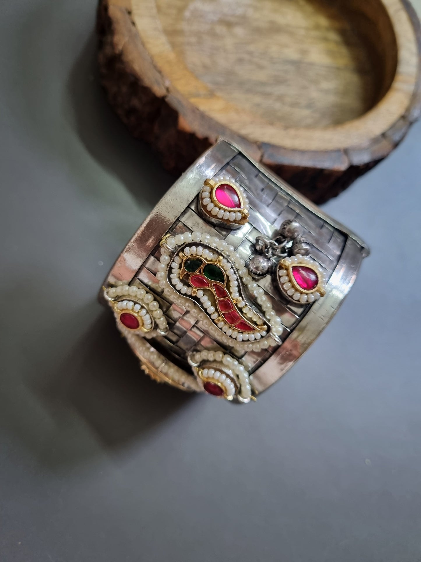 Fusion Statement Handcuff/ Kada