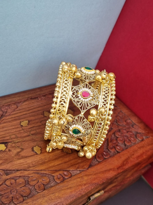 Golden Pachi Statement Brass Handcuff/Kada