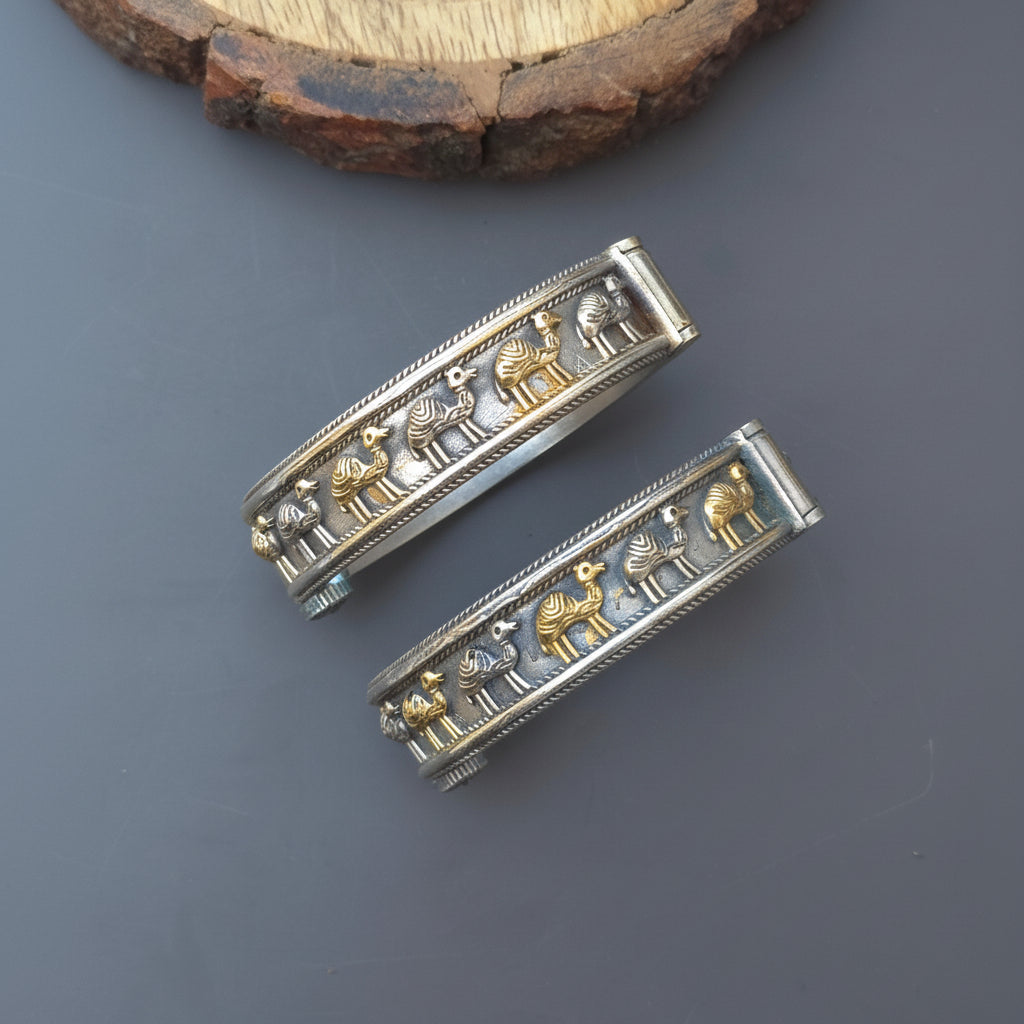 Dual tone Brass Kada
