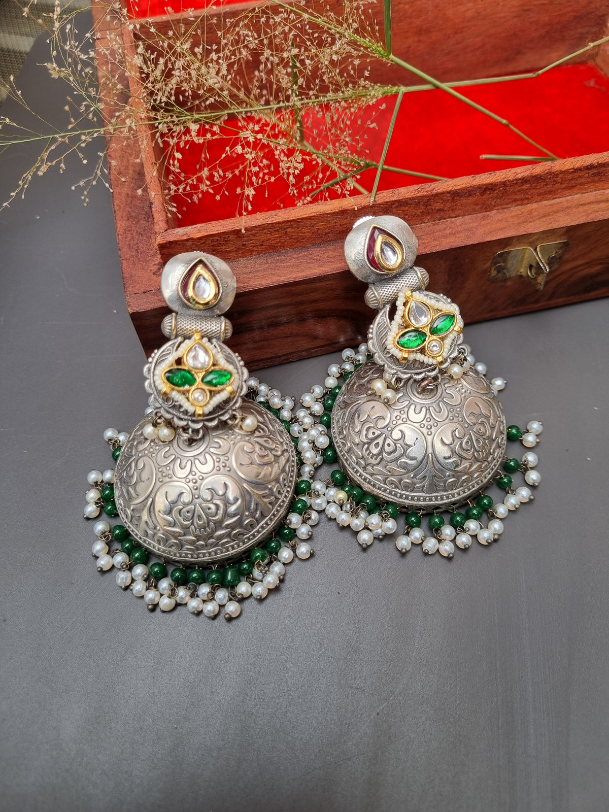 Pachi kundan Jhumka