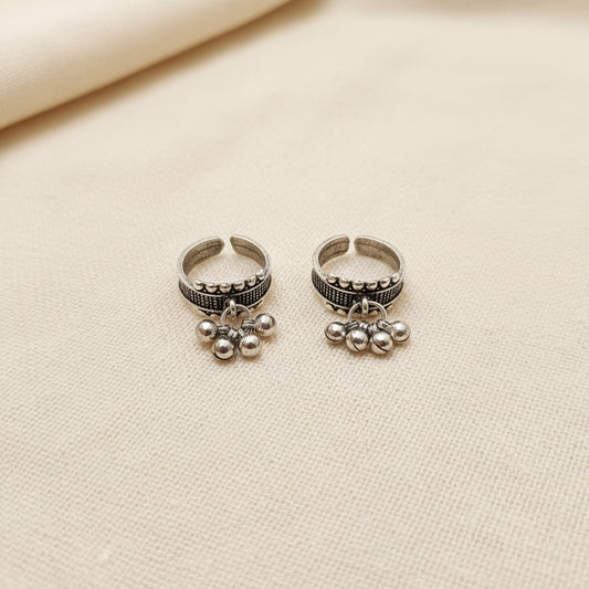Toe Ring- pair