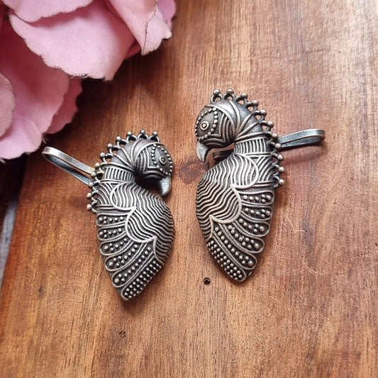 Bugadi Earcuff