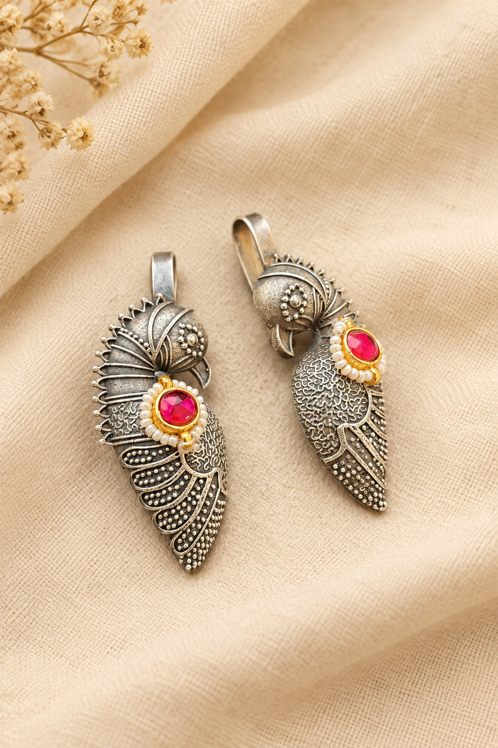 Bugadi Earcuffs
