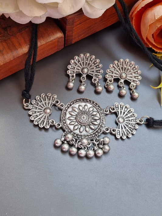 Baby Choker set