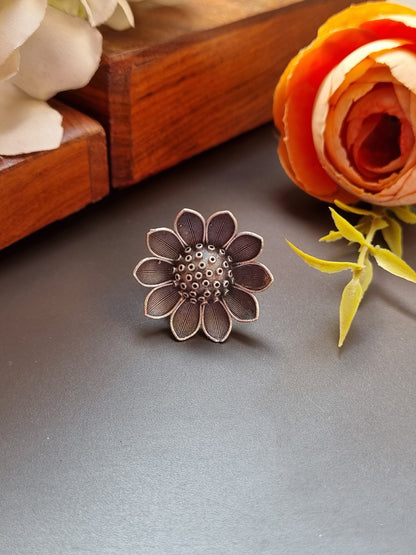 Flower Brass Ring