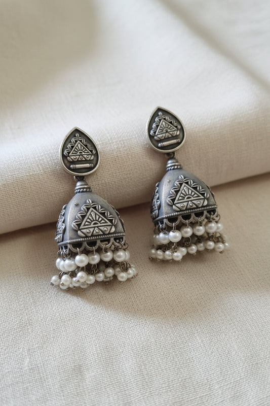 Vanya Brass Jhumki