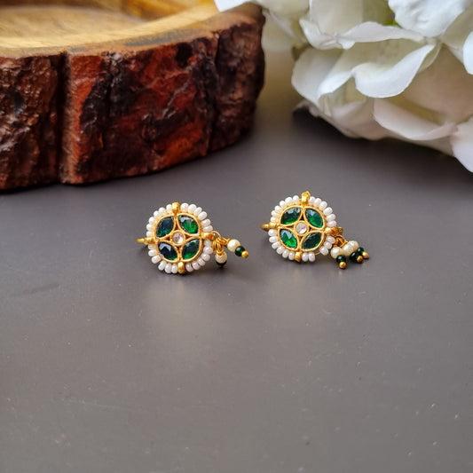Pachi Kundan Bugadi Earcuffs