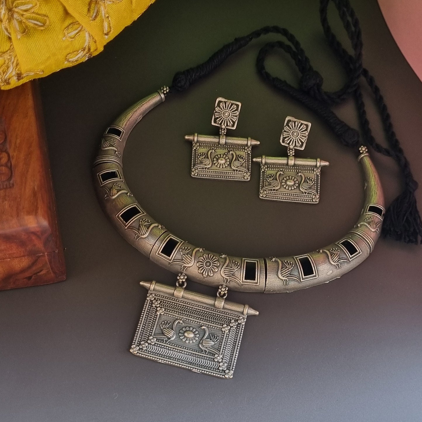 Brass Hasli Set