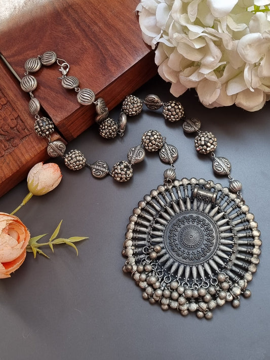 Long necklace set