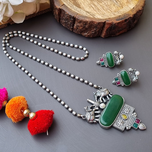 Gaj Brass Pendant Set- Green