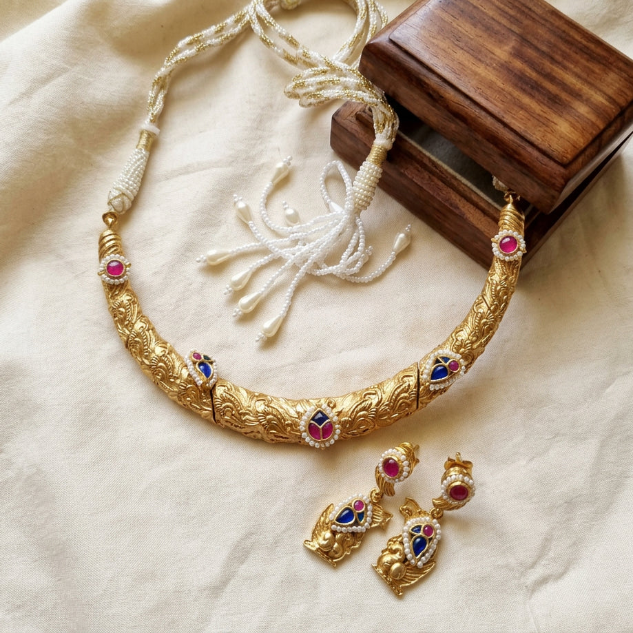 Pachi Kundan Fusion Choker