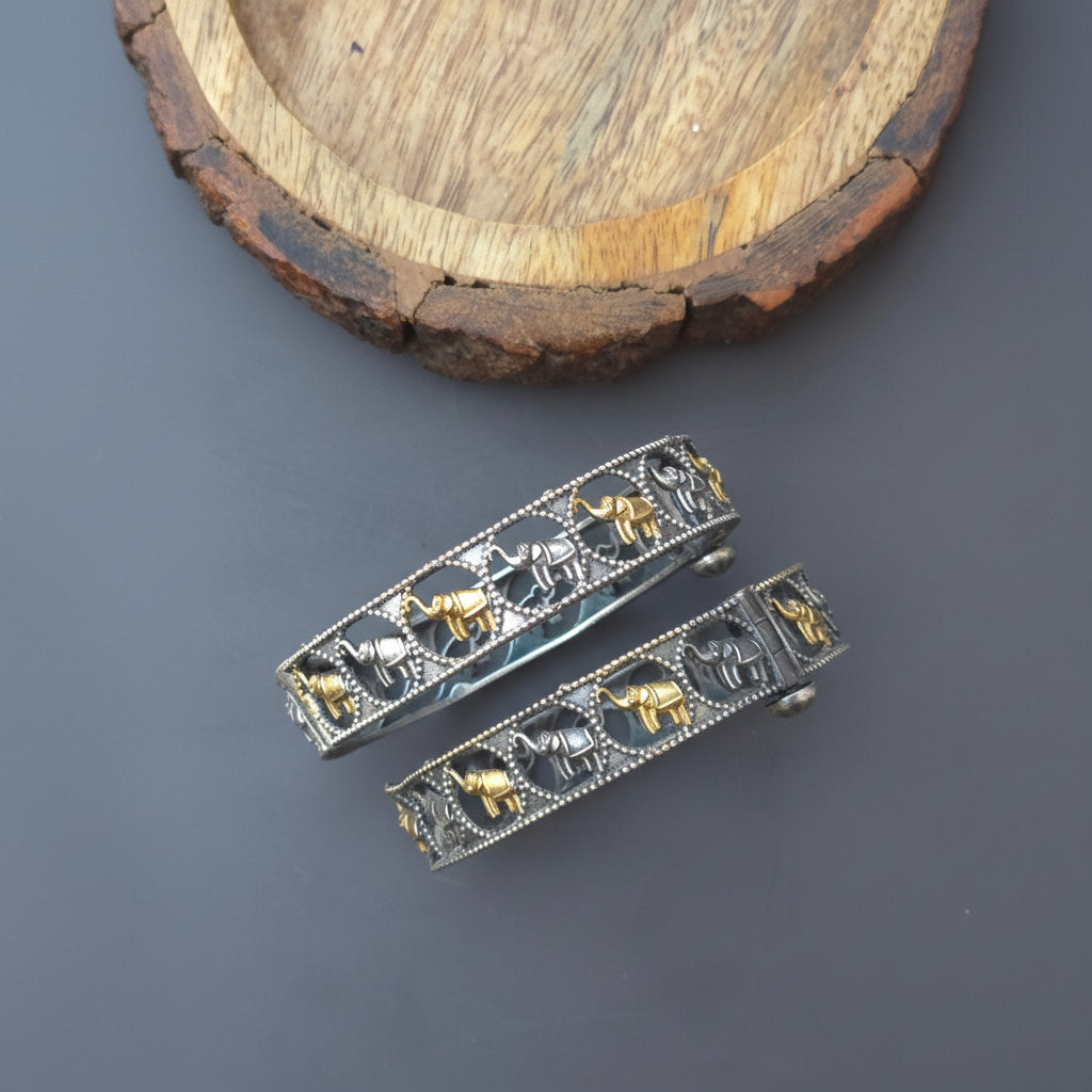 Dual tone Brass Kada- Pair Price