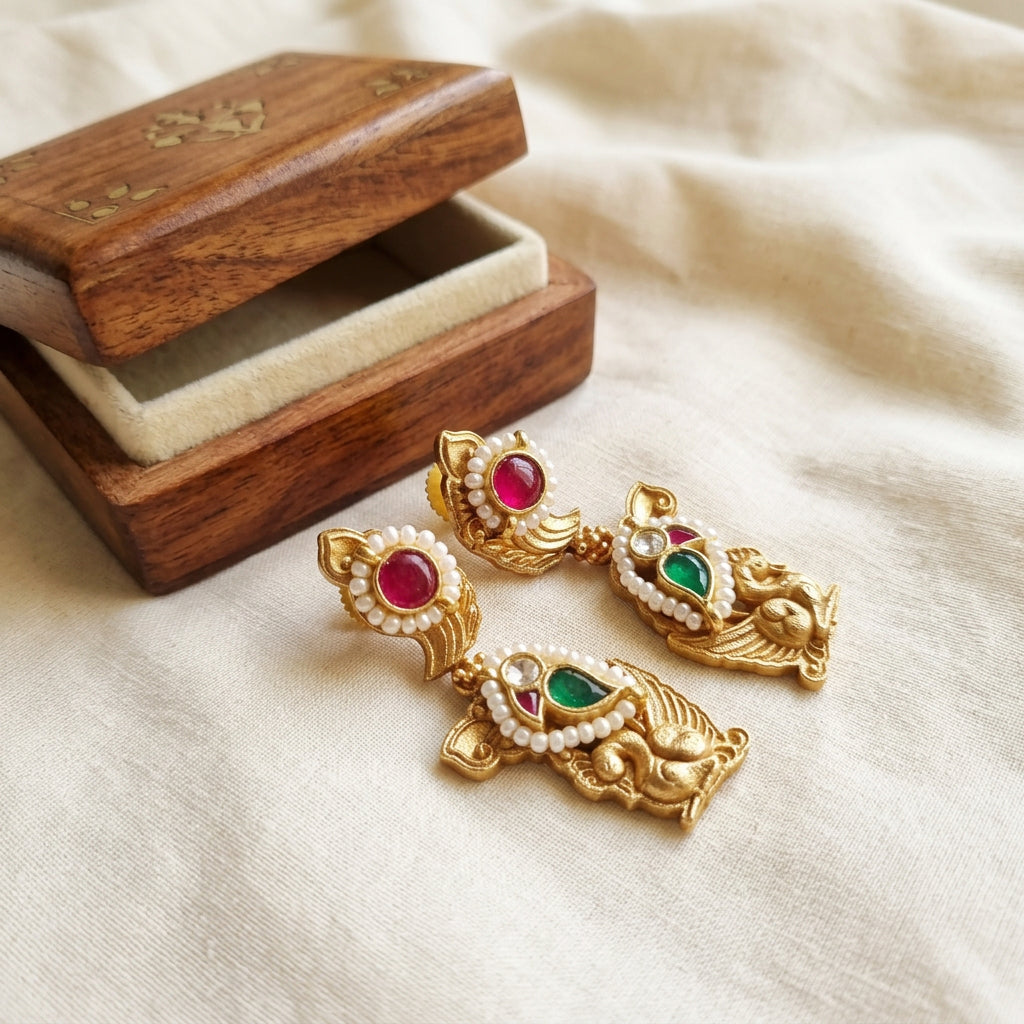 Pachi Kundan Fusion Choker