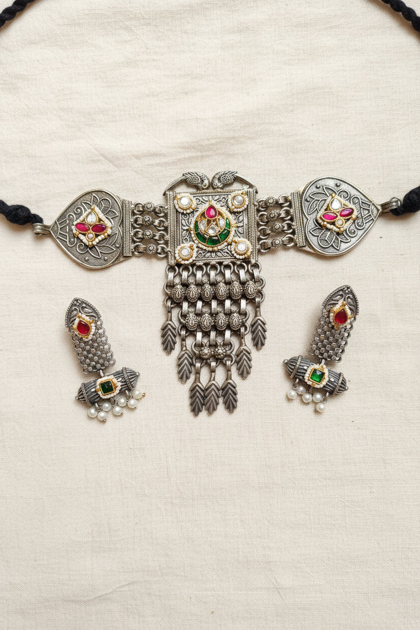 Pachi Kundan Fusion Choker