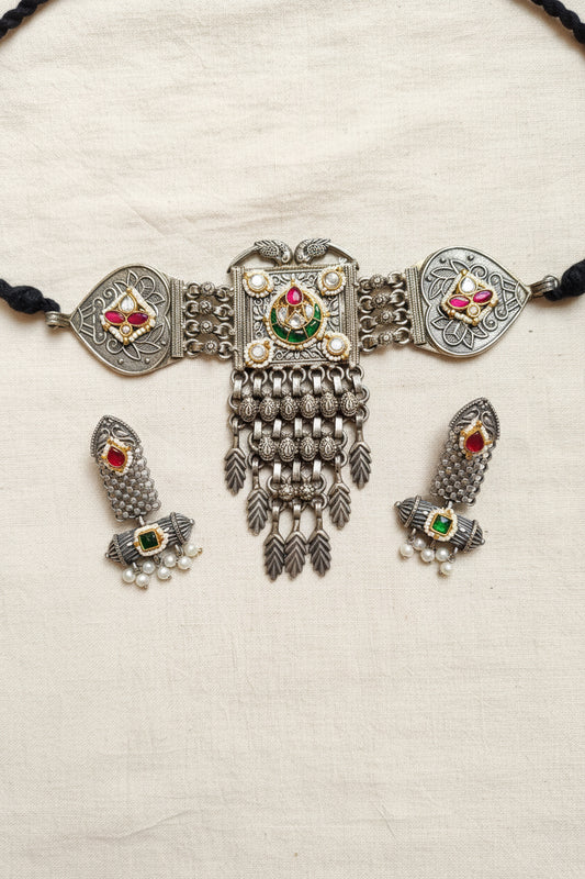 Pachi Kundan Fusion Choker