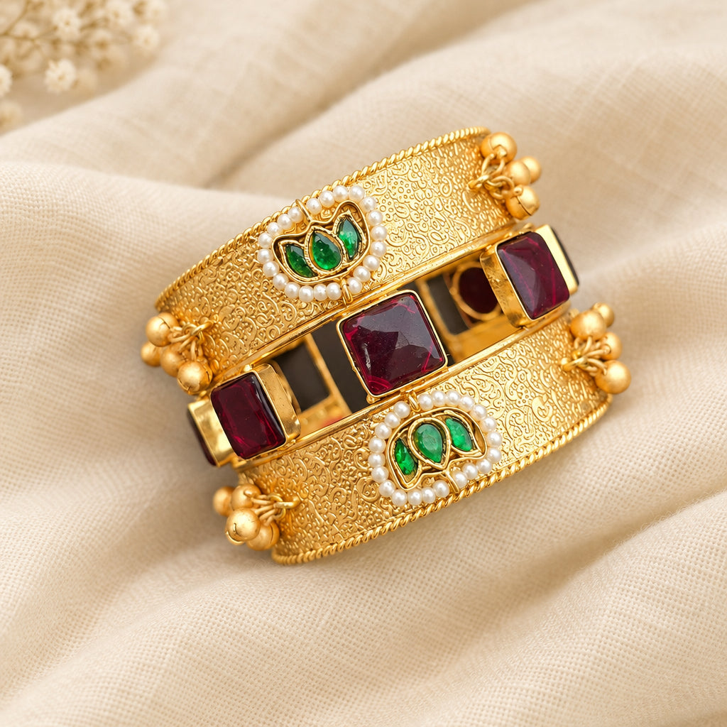Mahnoor Golden Pachi Statement Brass Handcuff/Kada
