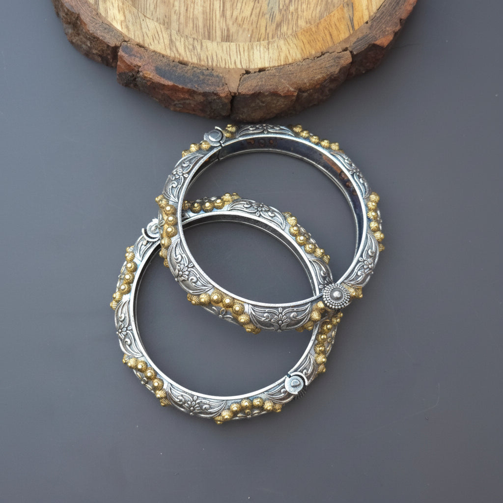 Dual tone Brass Kada