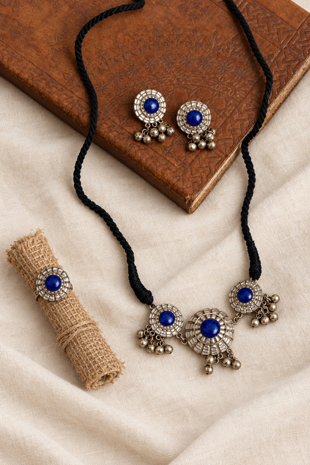 Enamel brass Choker